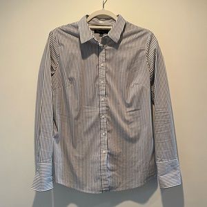 Size 6 Banana Republic Striped Collared Shirt